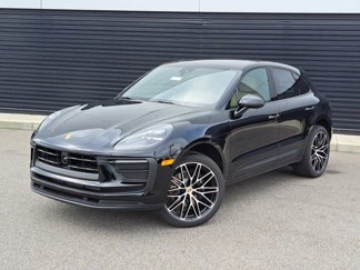 Used 2025 Porsche Macan image 1