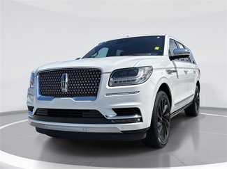 Used 2021 Lincoln Navigator Black Label image 1