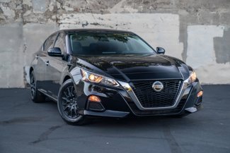 Used 2020 Nissan Altima 2.5 S image 1