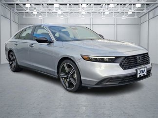 Used 2024 Honda Accord Sport image 1
