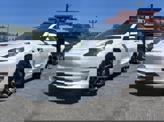 Used 2021 Tesla Model 3 Long Range image 1