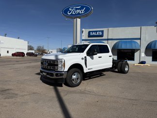 New 2025 Ford F350 XLT image 1