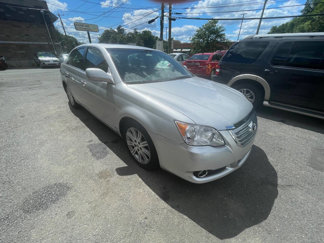 Used 2010 Toyota Avalon Limited image 1