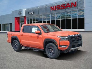 New 2025 Nissan Frontier PRO-4X w/ Pro Convenience Package image 1