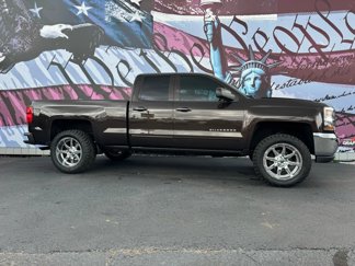 Used 2018 Chevrolet Silverado 1500 LT w/ Trailering Package image 1