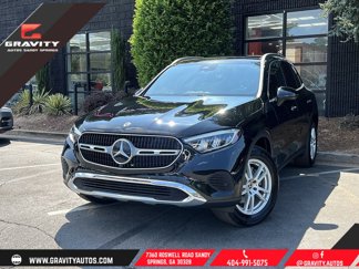 Used 2025 Mercedes-Benz GLC 300 4MATIC image 1
