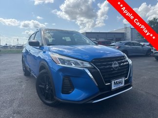 Used 2023 Nissan Kicks SV image 1