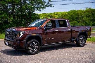 Used 2024 GMC Sierra 2500 Denali Ultimate image 1