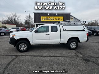 Used 2020 Toyota Tacoma SR image 1