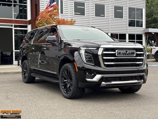 Used 2025 GMC Yukon XL Elevation image 1