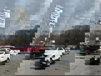 Used 2024 Chevrolet Equinox LT image 1