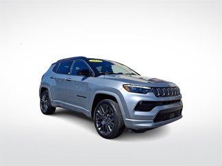 Used 2022 Jeep Compass High Altitude image 1