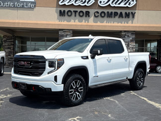 Used 2025 GMC Sierra 1500 AT4 w/ AT4 Premium Package image 1