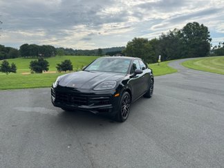 New 2025 Porsche Cayenne Coupe image 1
