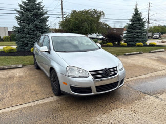 Used 2010 Volkswagen Jetta S image 1