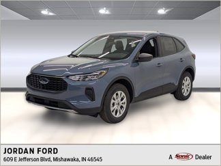 New 2025 Ford Escape Active w/ Cold Weather Package image 1