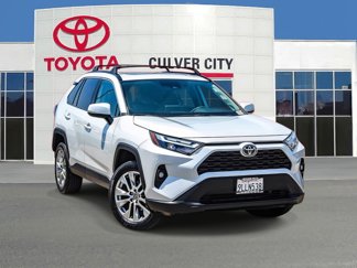 Used 2024 Toyota RAV4 XLE Premium image 1