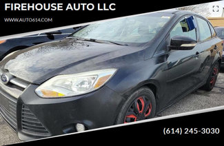 Used 2012 Ford Focus SE w/ SE Winter Pkg image 1