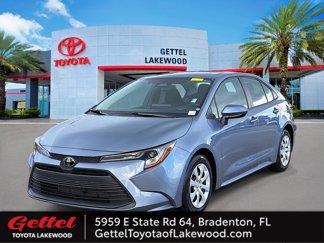 Used 2024 Toyota Corolla LE image 1