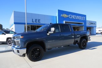 New 2025 Chevrolet Silverado 2500 LT image 1