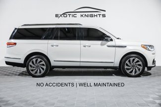 Used 2023 Lincoln Navigator L Reserve image 1