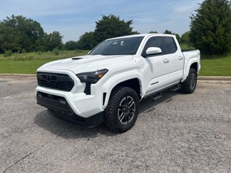 New 2025 Toyota Tacoma TRD Sport image 1