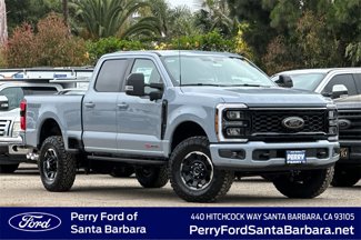 New 2025 Ford F250 4x4 Crew Cab Super Duty image 1
