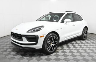 Certified 2025 Porsche Macan image 1
