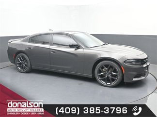 Used 2023 Dodge Charger SXT w/ Blacktop Package image 1