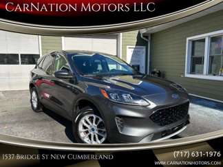 Used 2020 Ford Escape SE image 1