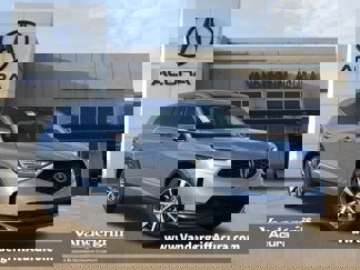 Used 2025 Acura MDX FWD w/ Technology Package image 1