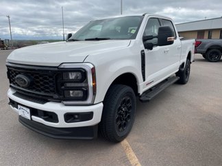 New 2025 Ford F250 4x4 Crew Cab Super Duty image 1