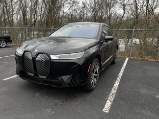 New 2025 BMW iX xDrive50 image 1