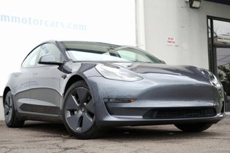 Used 2023 Tesla Model 3 Standard Range image 1