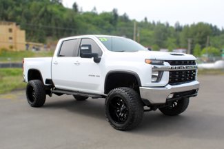 Used 2023 Chevrolet Silverado 3500 LT image 1