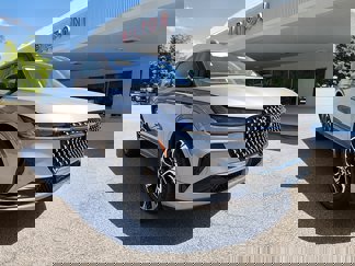 New 2025 Lincoln Nautilus Reserve image 1