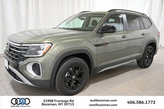 New 2025 Volkswagen Atlas Peak Edition SE image 1