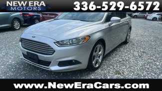 Used 2016 Ford Fusion SE image 1