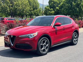 Used 2018 Alfa Romeo Stelvio Ti Sport image 1
