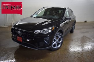 New 2025 Ford Escape ST-Line image 1