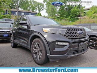 Certified 2022 Ford Explorer XLT w/ Equipment Group 202A image 1