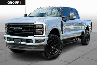 Used 2025 Ford F250 Platinum image 1