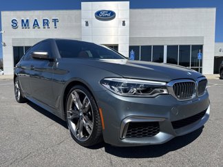 Used 2020 BMW M550i xDrive w/ Premium Package image 1