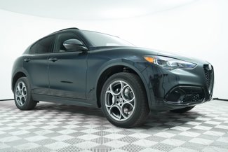 New 2025 Alfa Romeo Stelvio Sprint image 1