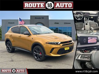 Used 2024 Dodge Hornet R/T w/ R/T Blacktop Package image 1