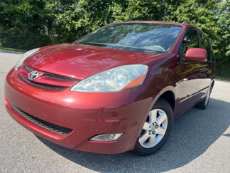 Used 2006 Toyota Sienna XLE Limited image 1