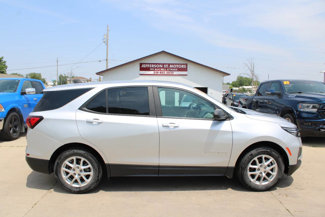 Used 2022 Chevrolet Equinox LS w/ LS Convenience Package image 1