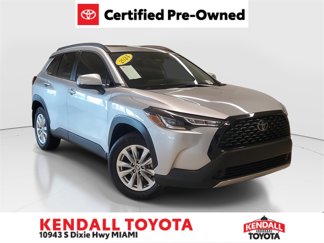 Certified 2024 Toyota Corolla Cross LE image 1