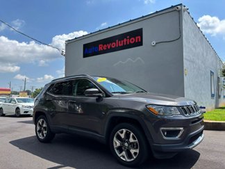 Used 2017 Jeep Compass Limited image 1