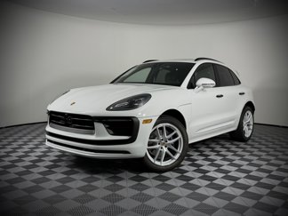 New 2025 Porsche Macan image 1